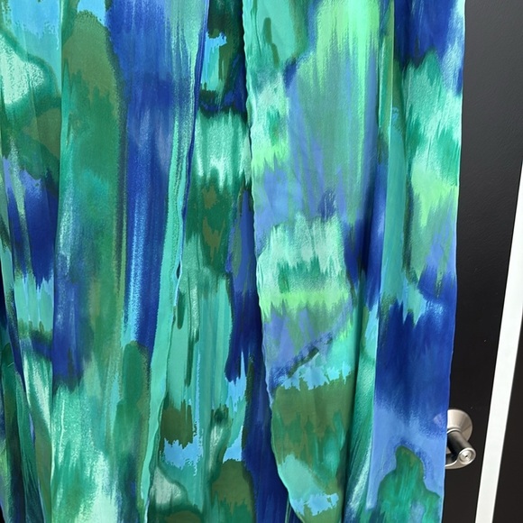 Catherine’s Colorful Sleeveless Dress w/Sheer Overlay & Abstract Design. Size 5X - Picture 5 of 11